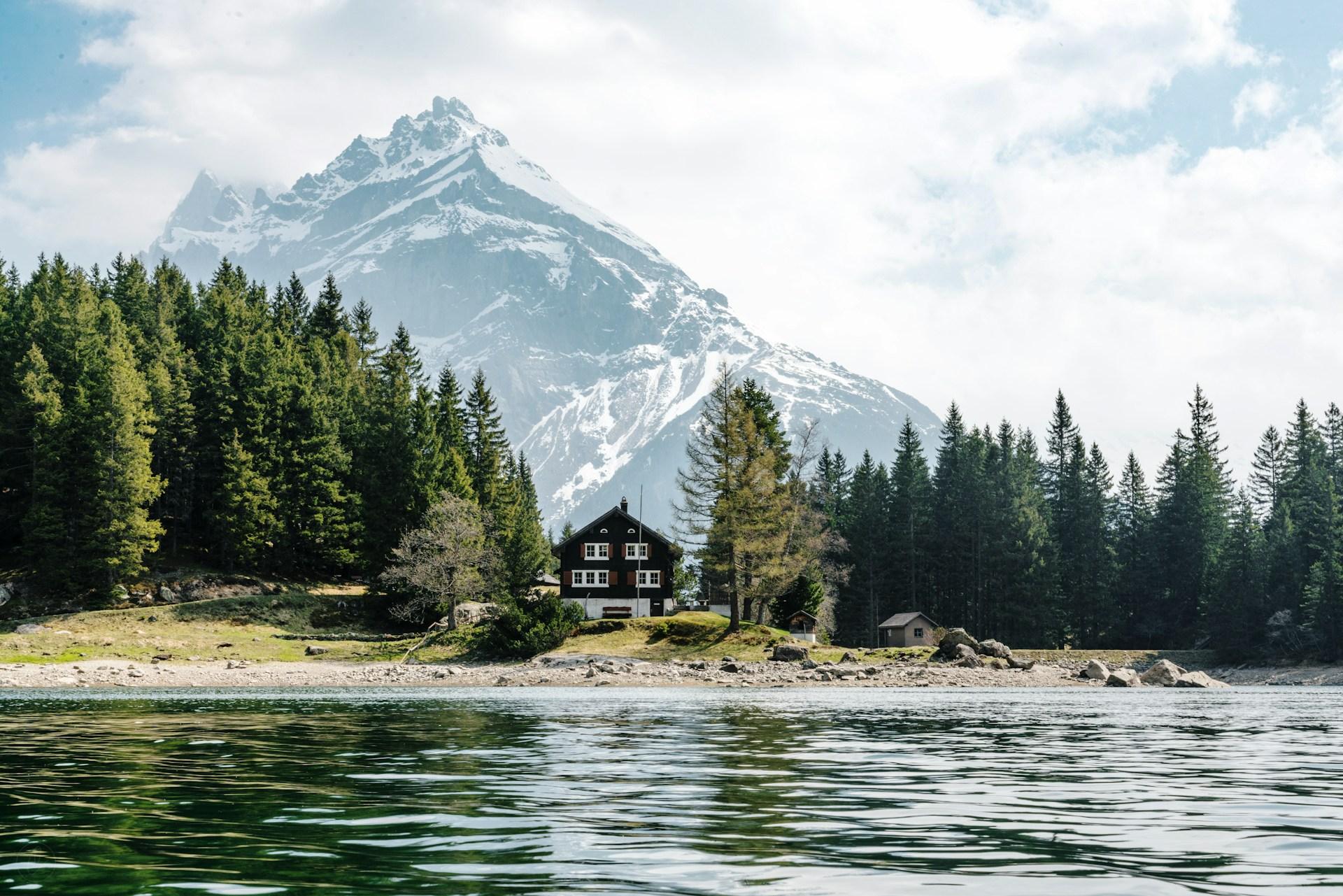 Summer Vacations in Switzerland - background banner